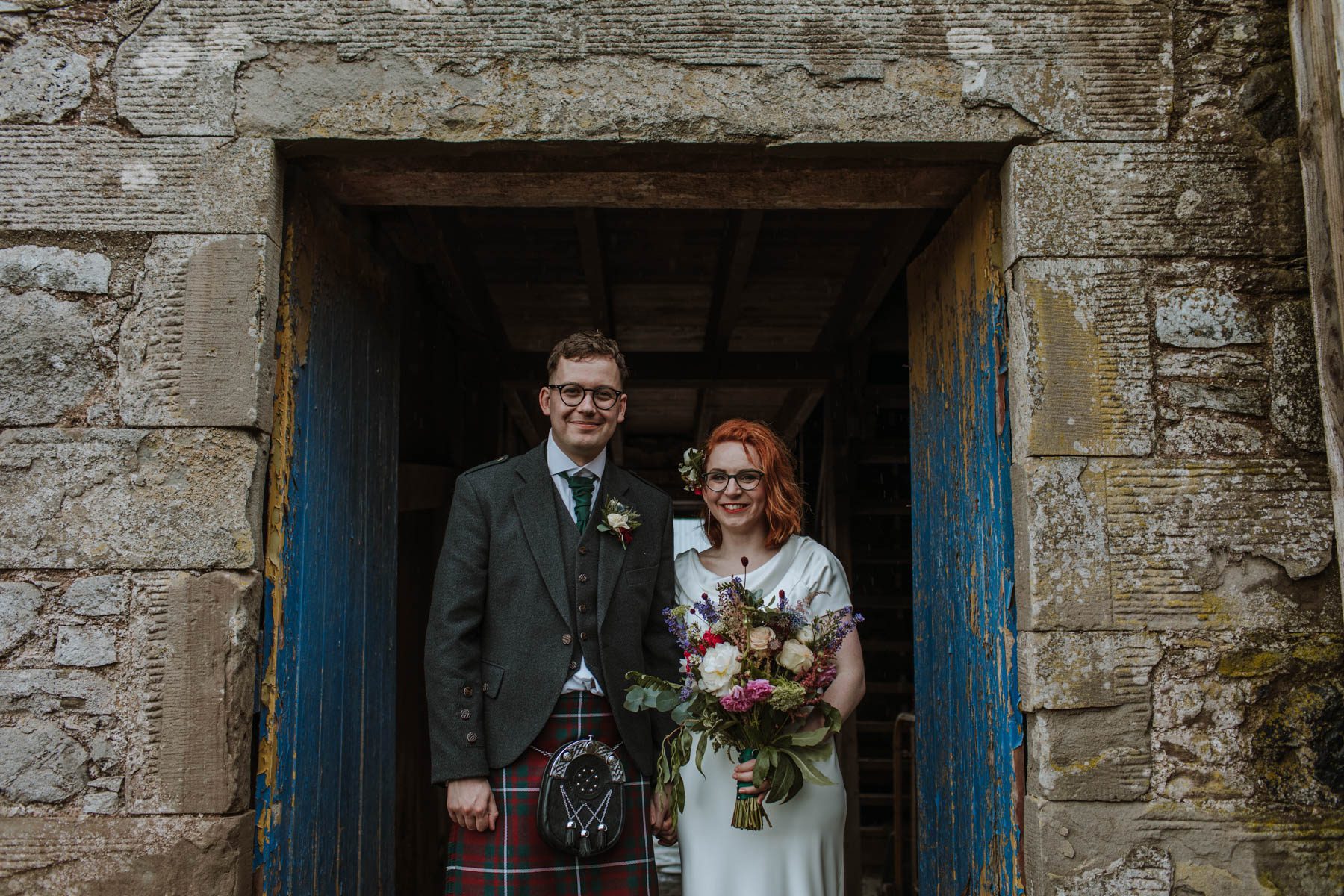 Bachilton barn wedding, alternative wedding photos , barn wedding scotland, Scottish wedding photographer, diy wedding Scotland, , scotland wedding photographer, creative wedding photographer